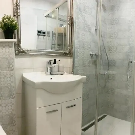 Ana Sea View Apartman